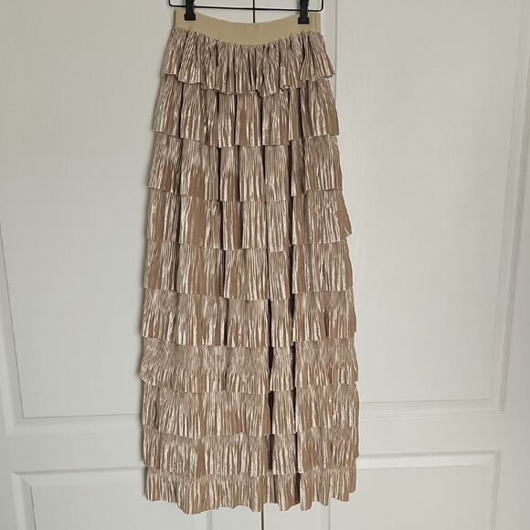 Casual Tan Tiered Maxi Skirt - Picture 6 of 16